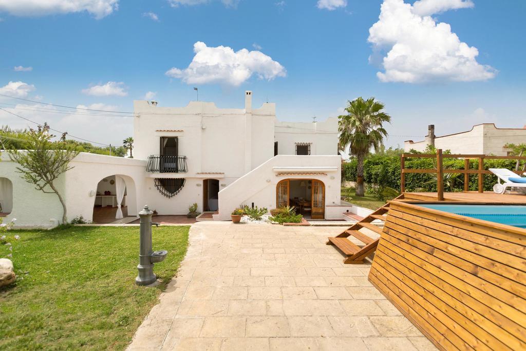 Villa Isabo Mola di Bari Exterior photo